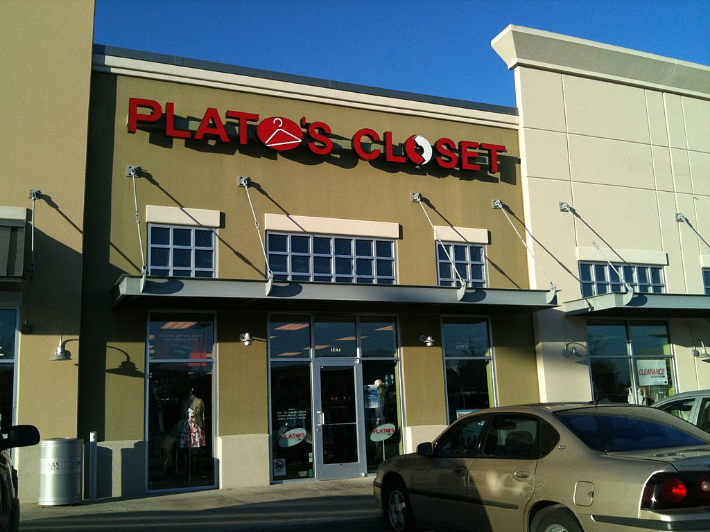 Eviction at DeKalb Plato’s Closet: Designer Discounts Are Here!